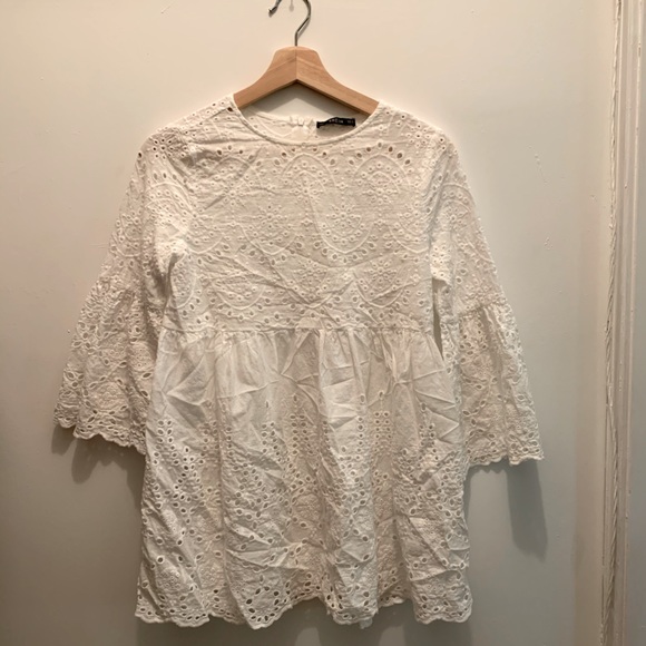 Pretty eyelet Shein top - Picture 1 of 4